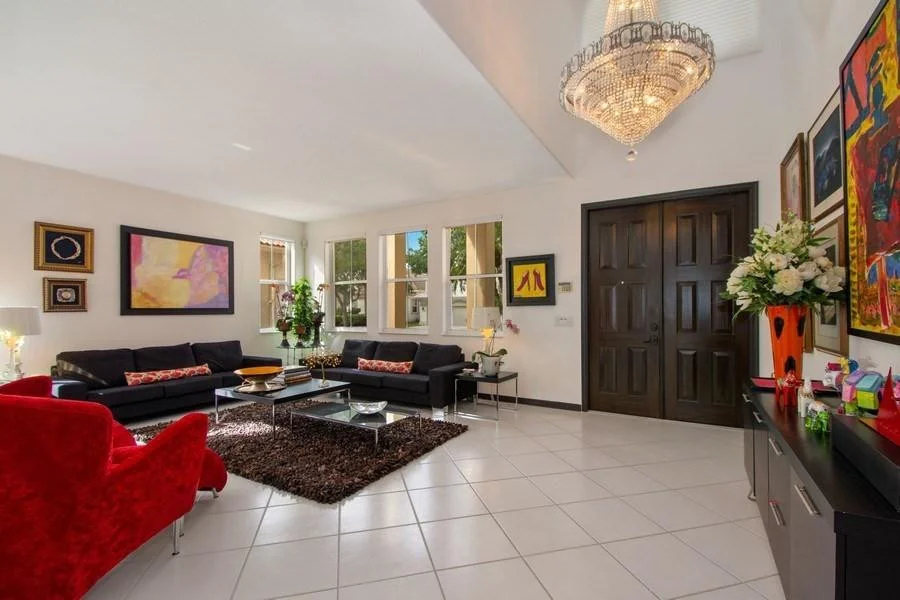Photo of 3838 Crestwood Circle