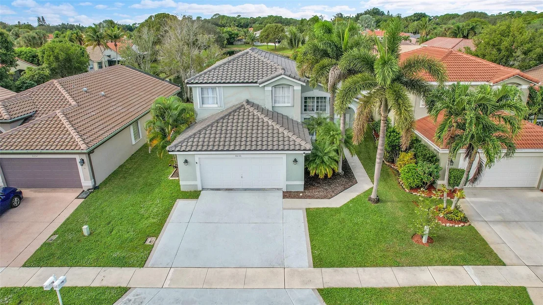 Photo of 8236 White Rock Circle