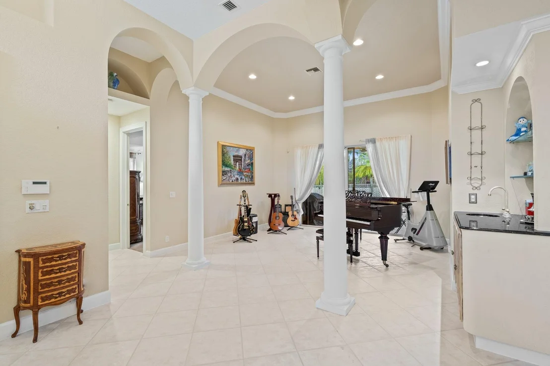 Photo of 21255 Falls Ridge Way