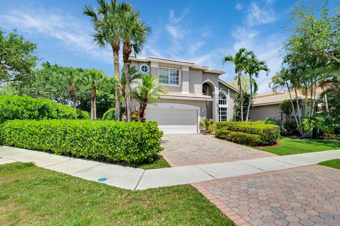 Photo of 19137 Skyridge Circle