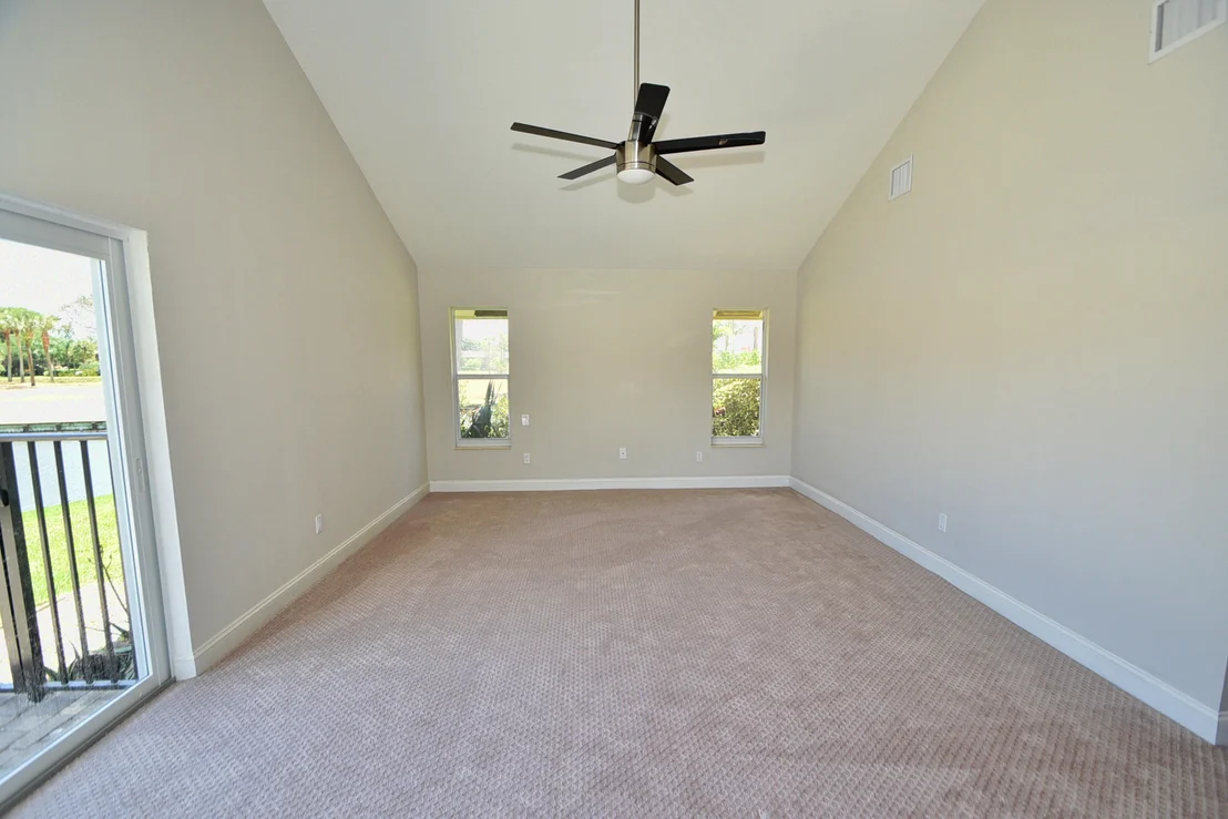 Photo of 3835 Live Oak Boulevard