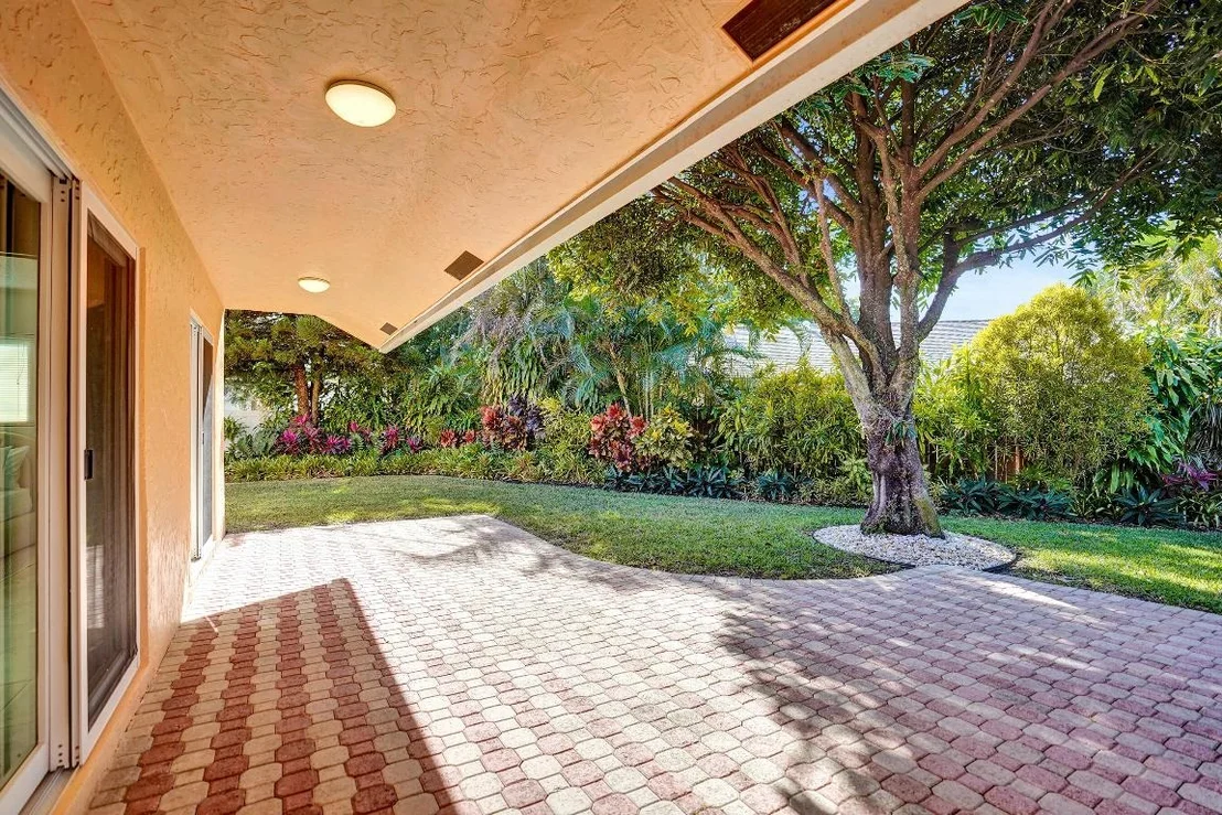 Photo of 1286 Audubon Boulevard