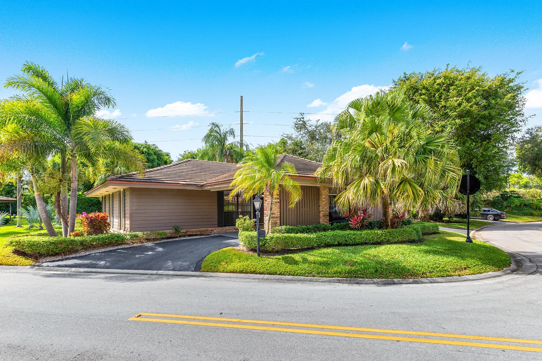 Photo of 609 Cypress Key Drive