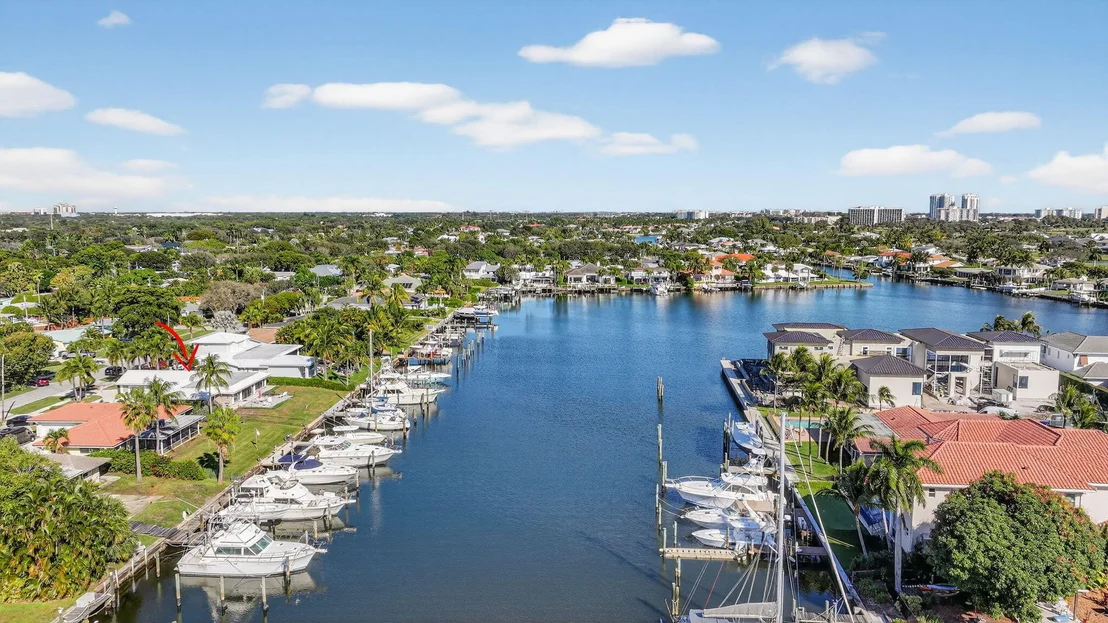 Photo of 752 Lagoon Drive