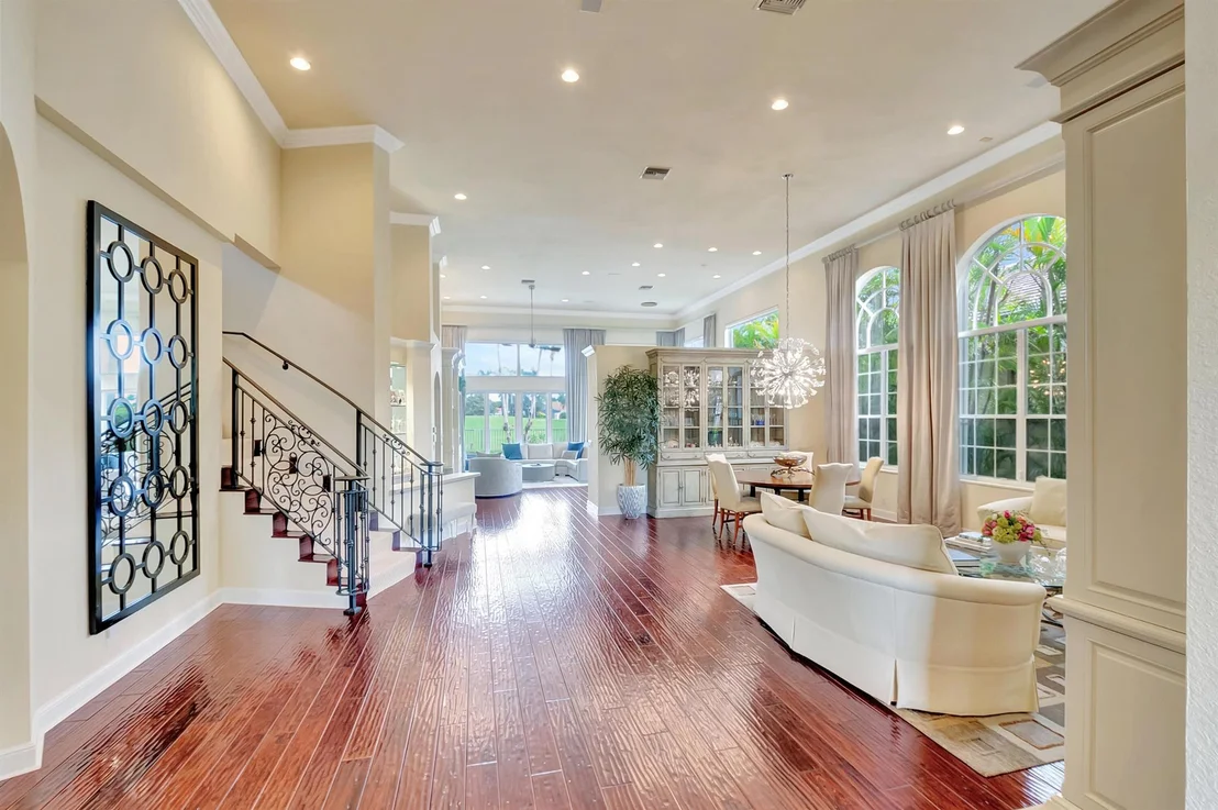 Photo of 4162 NW Briarcliff Circle