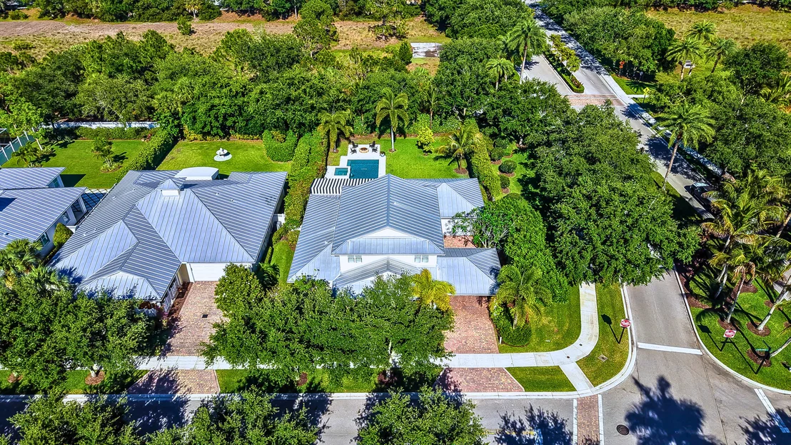 Photo of 3343 Duval Street