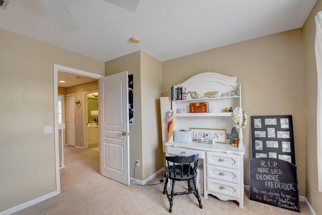 Photo of 5030 Solar Point Drive