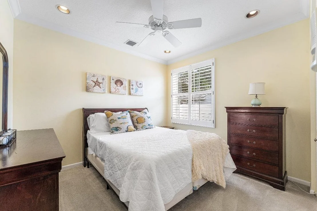 Photo of 6092 Indian Forest Circle