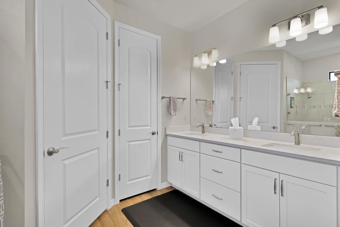 Photo of 5021 Monroe Circle