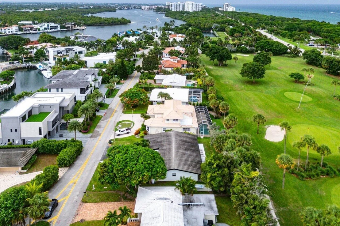 Photo of 900 Marble Way