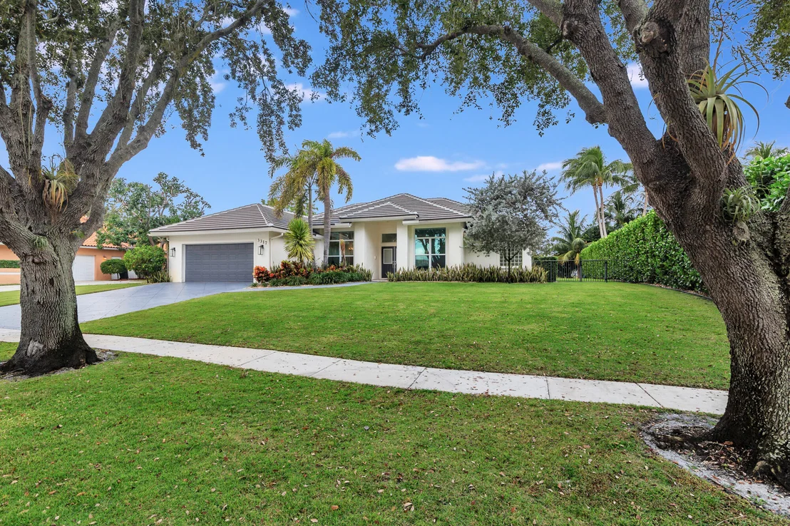 Photo of 3317 Embassy Drive