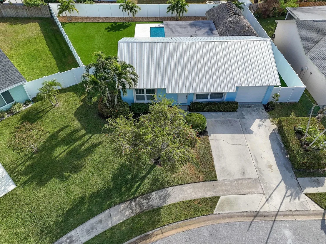 Photo of 110 Banyan Circle