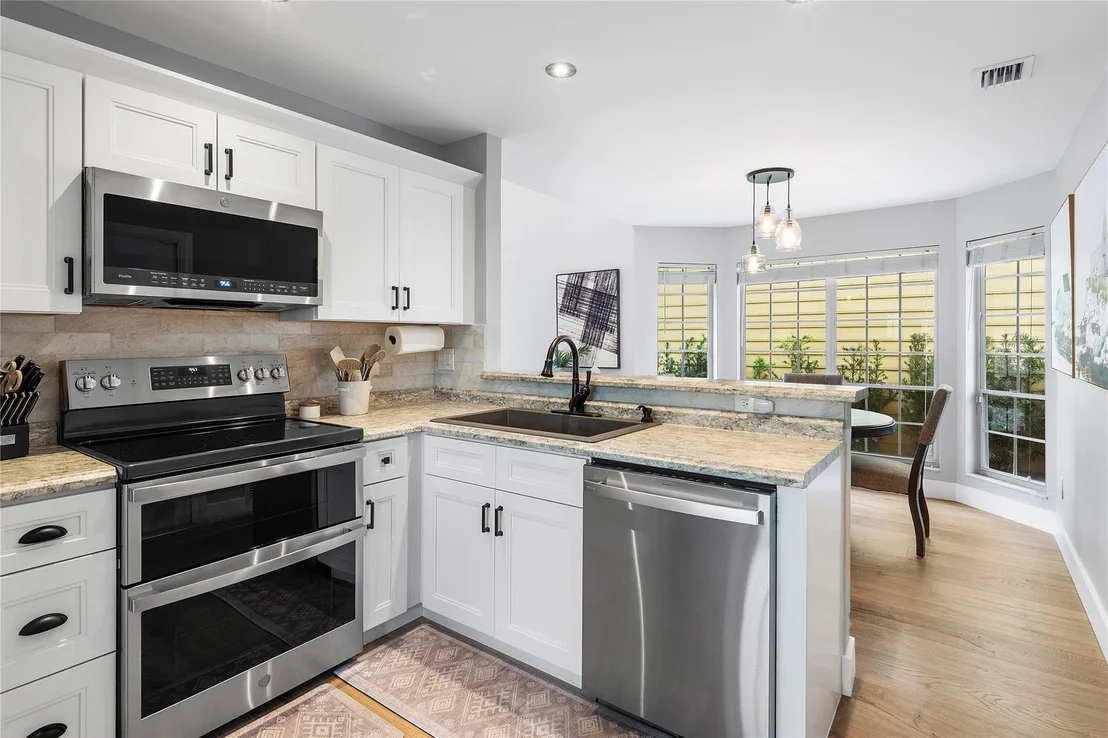 Photo of 5323 Park Place Circle