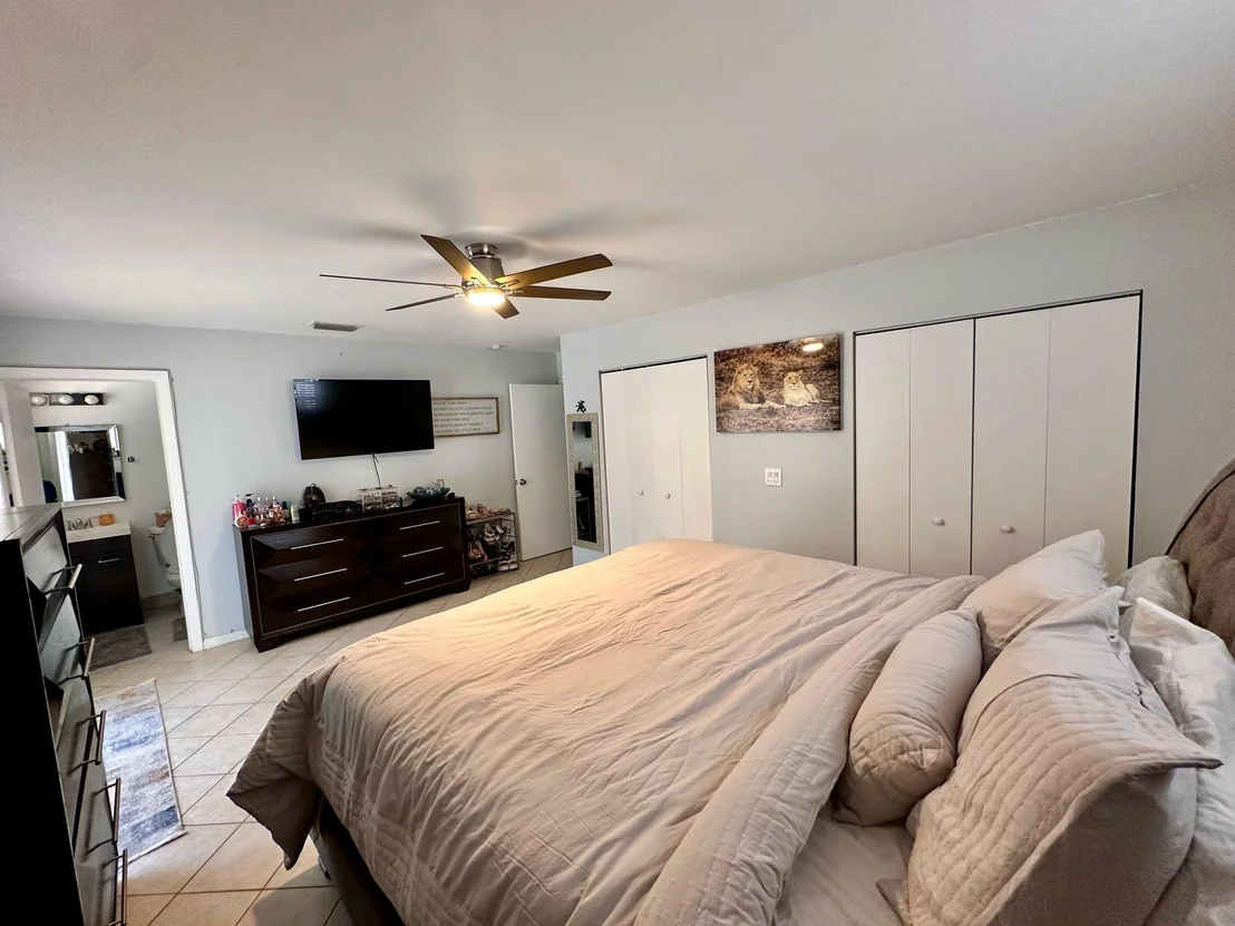 Photo of 3390 Artesian Drive