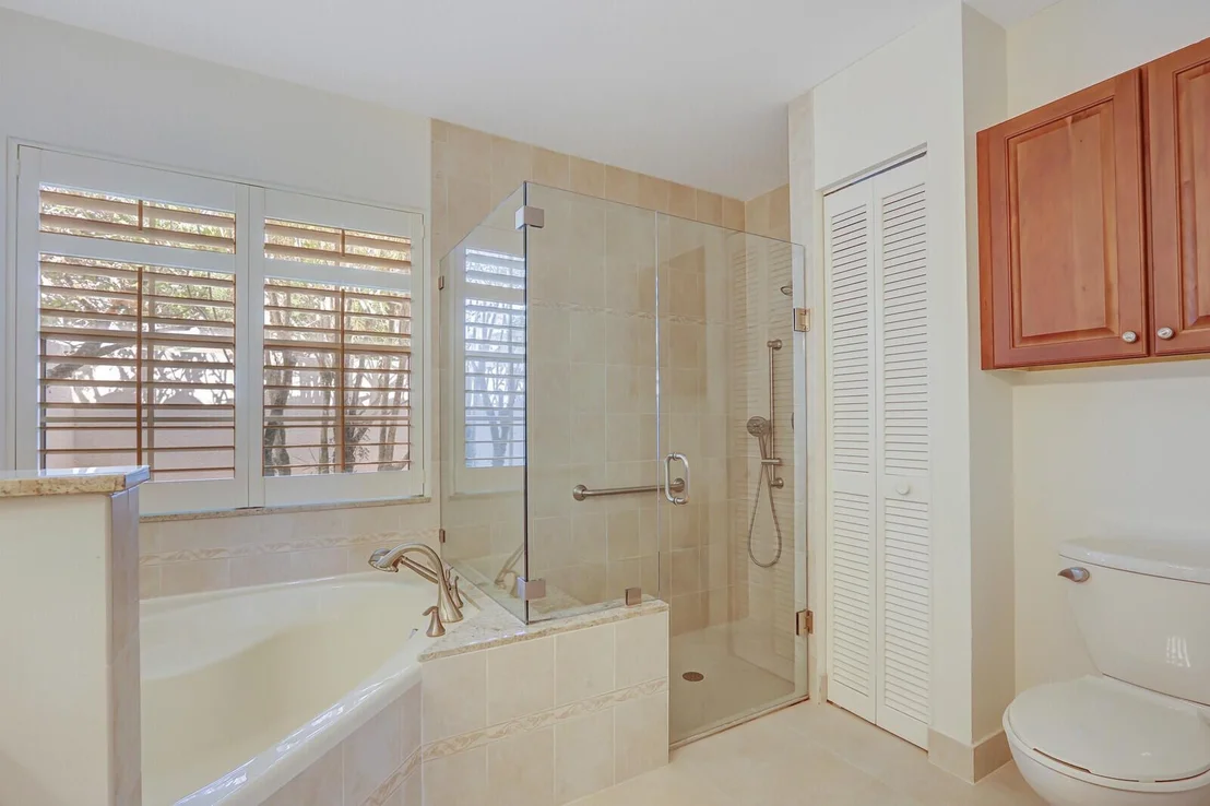 Photo of 135 Eagleton Court