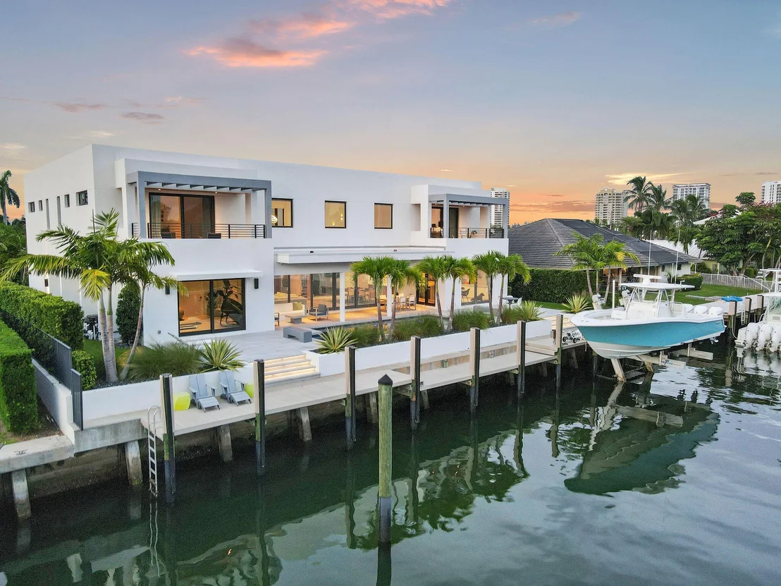 Photo of 1091 Gulfstream Way