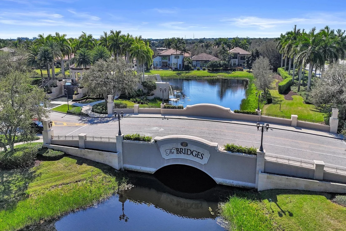 Photo of 16610 Gateway Bridge Drive