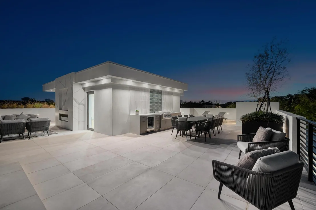 Photo of 400 NE Olive Way