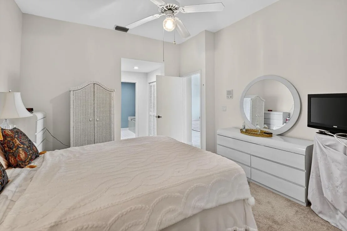 Photo of 8034 Clear Shores Circle