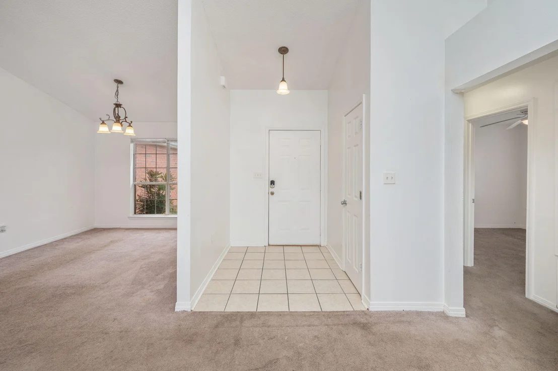 Photo of 4720 Whitewater Lane