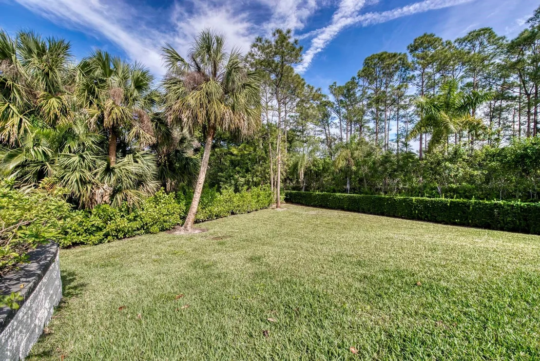 Photo of 1216 SE Colony Way