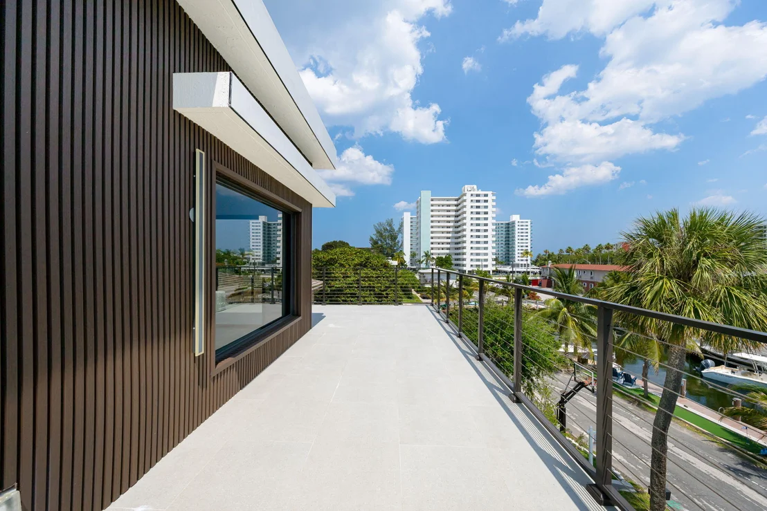 Photo of 3225 Canal Drive