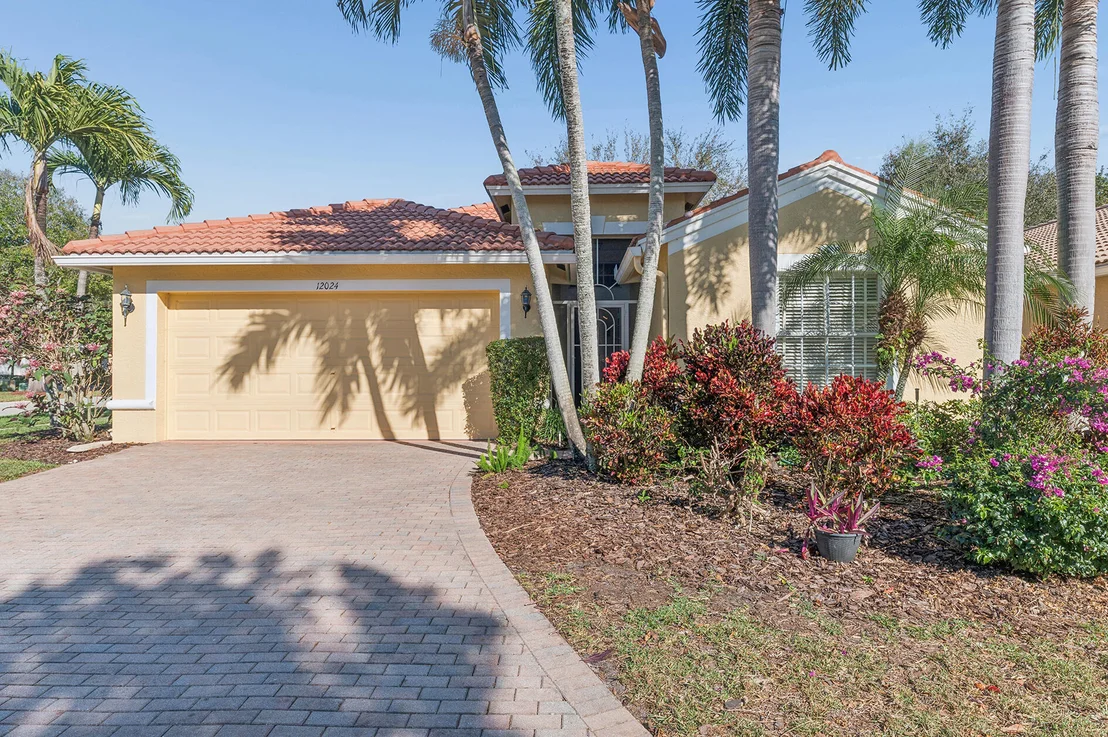 Photo of 12024 Roma Road