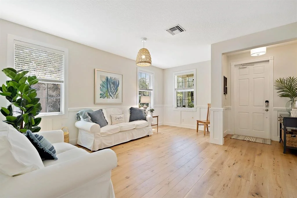 Photo of 1787 W Community Drive