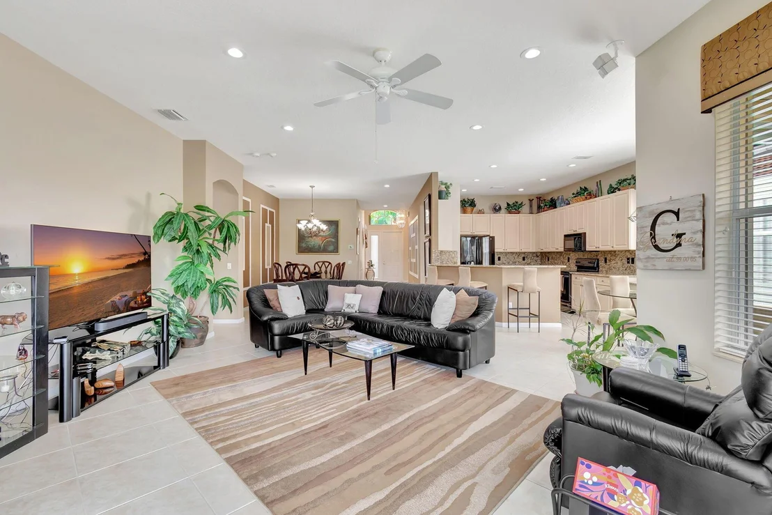 Photo of 9840 Chantilly Point Lane