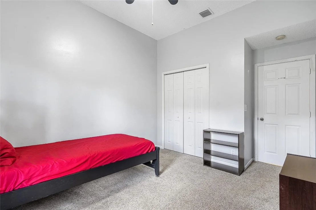 Photo of 1443 Banyan Circle