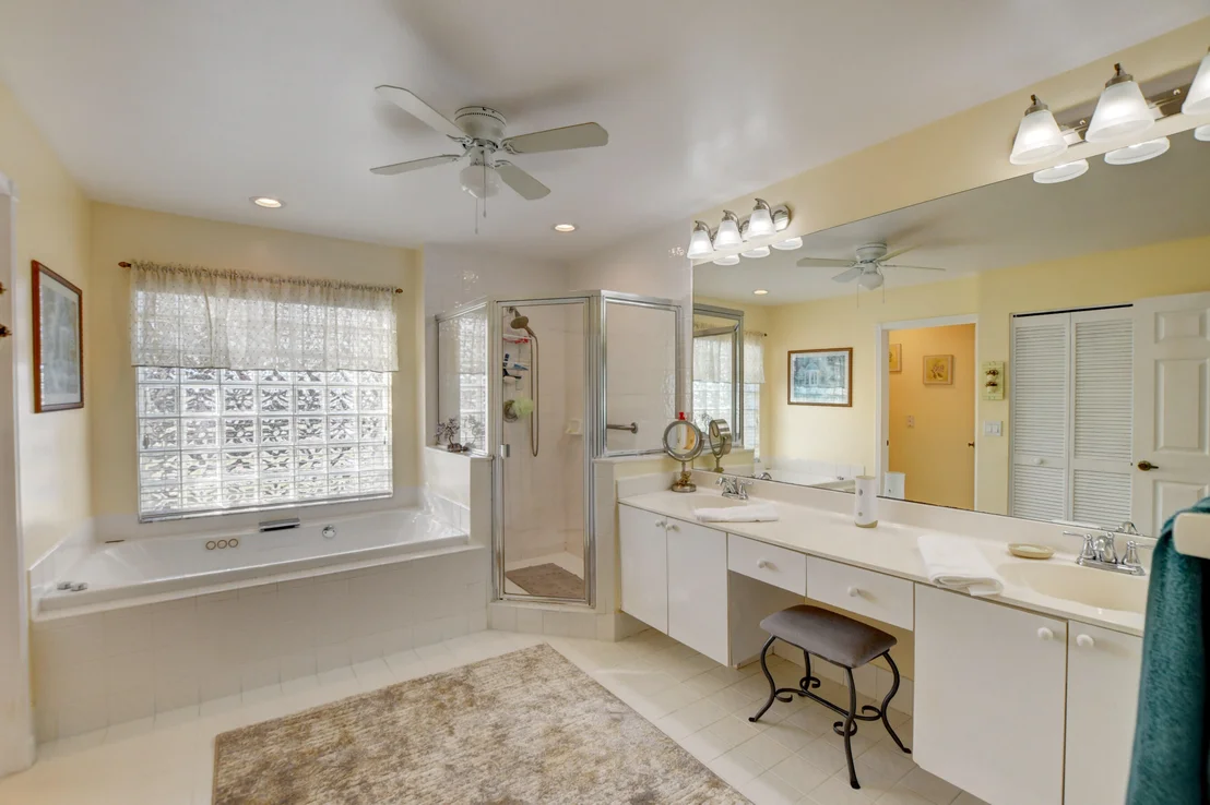 Photo of 10546 Maple Chase Drive