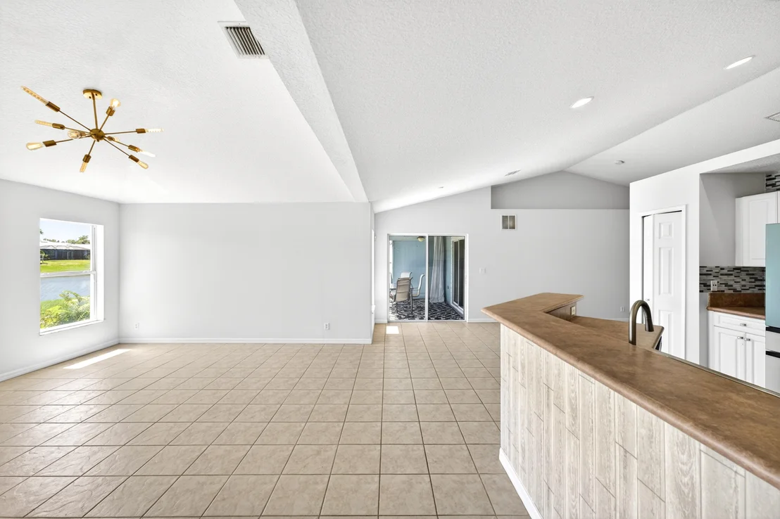 Photo of 531 High Hawk Circle