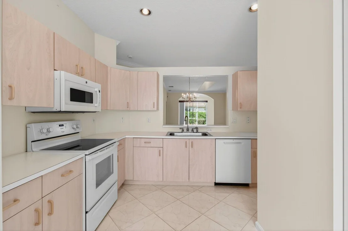 Photo of 5731 Emerald Cay Terrace