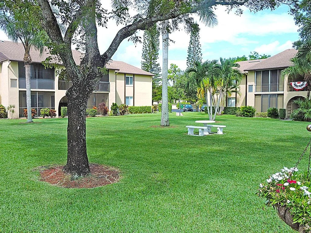 Photo of Unit C2 at 304 Pine Ridge Circle