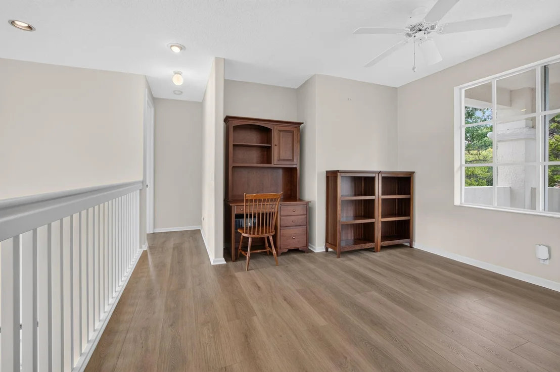 Photo of 5866 Bay Hill Circle