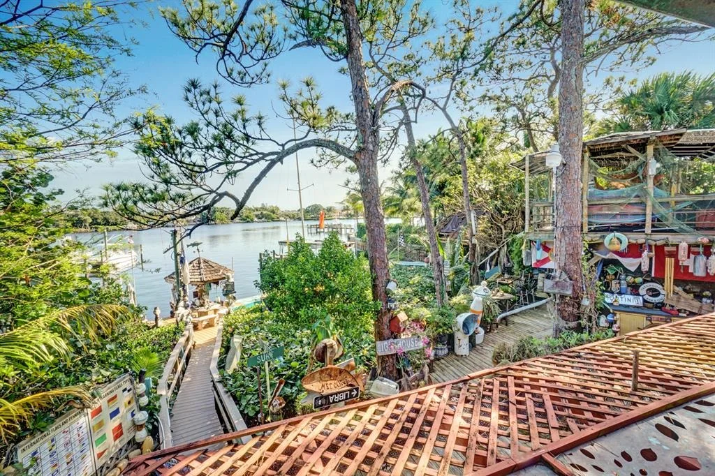 Photo of 19464 Pine Tree Drive