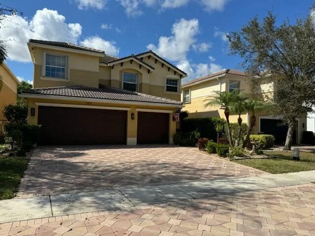 Photo of Unit 8082 at 8082 Emerald Winds Circle