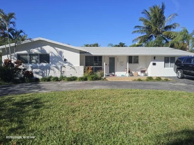Photo of 807 SE 9 Terrace
