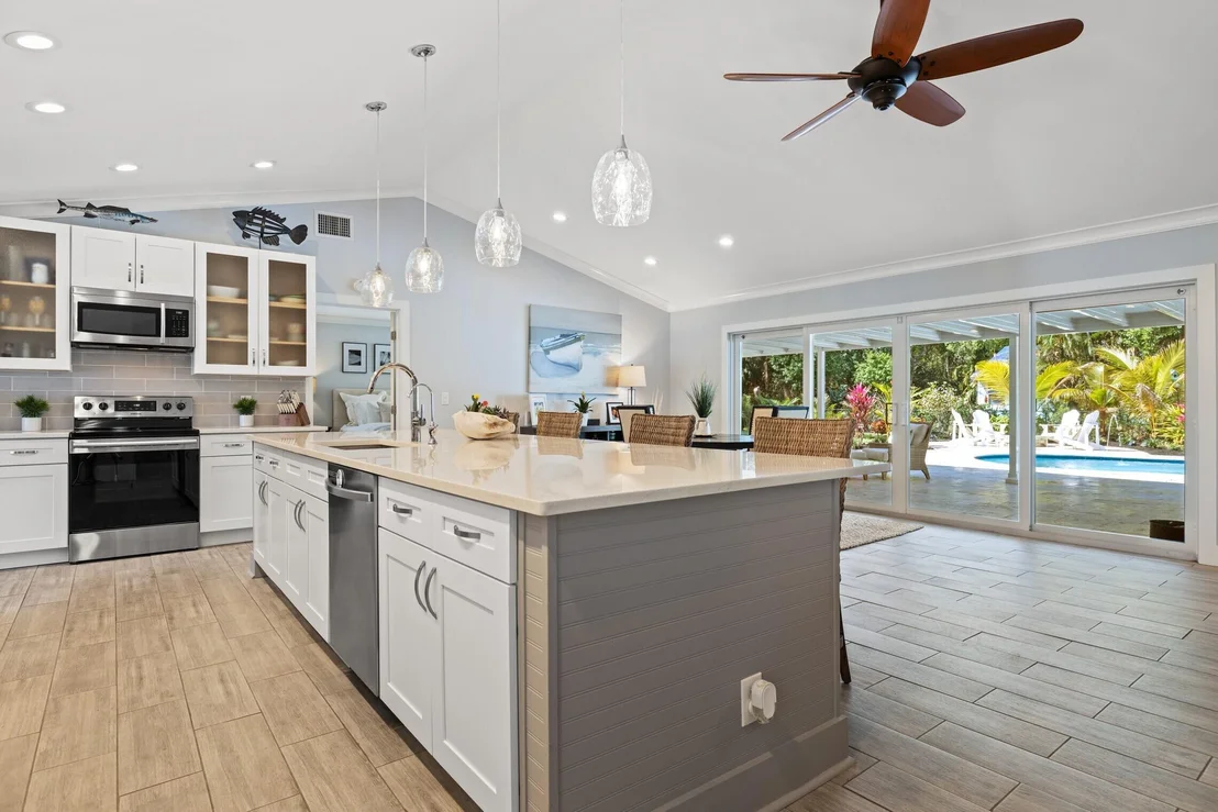 Photo of 17767 Mellen Lane