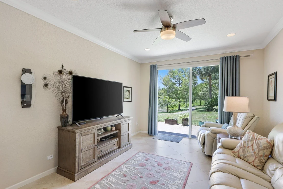 Photo of 4382 Colony View Drive