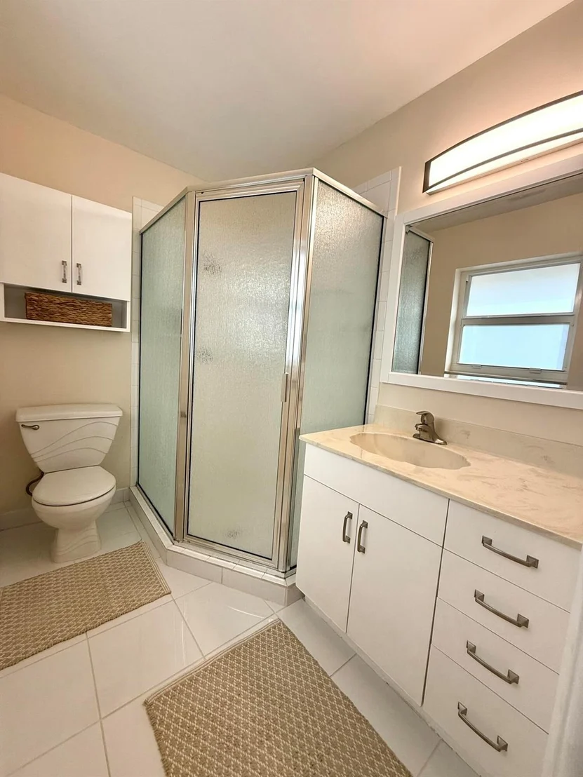 Photo of 736 Heron Drive