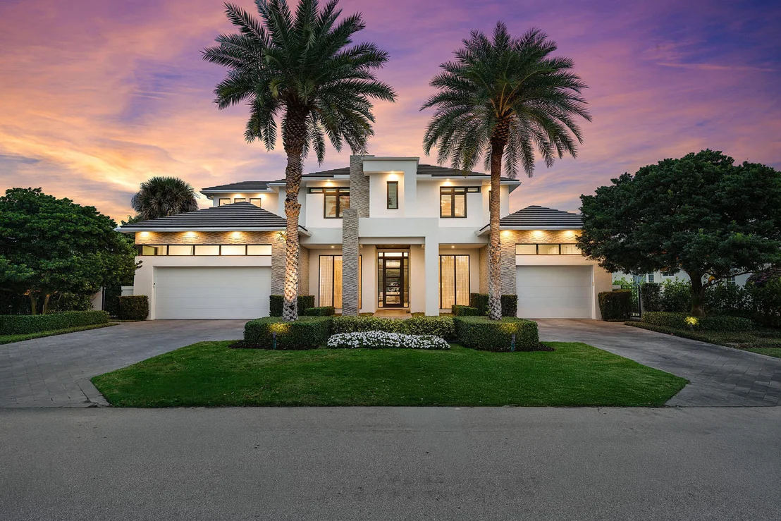 Photo of 2424 Queen Palm Road
