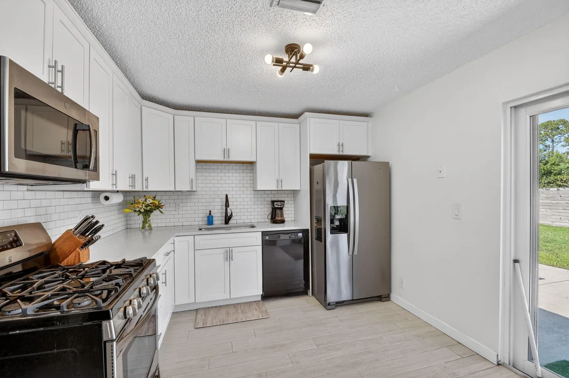 Photo of 4911 Neros Drive