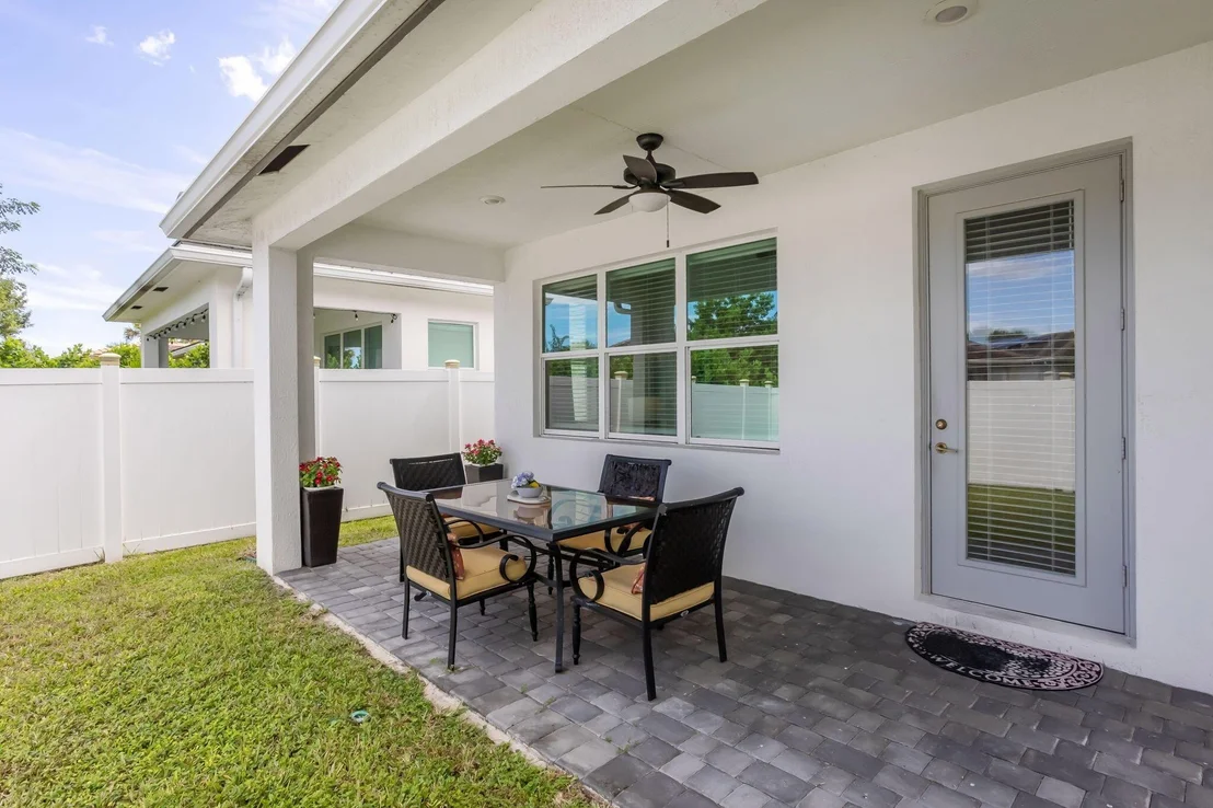 Photo of 4186 Marina Way