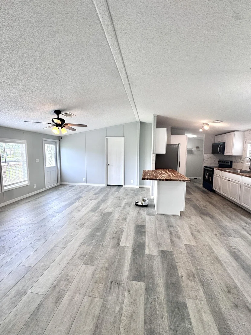 Photo of 1067 Palm Court
