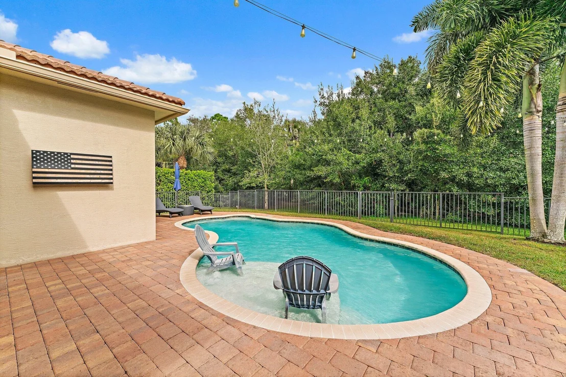 Photo of 8337 SW Marin Drive