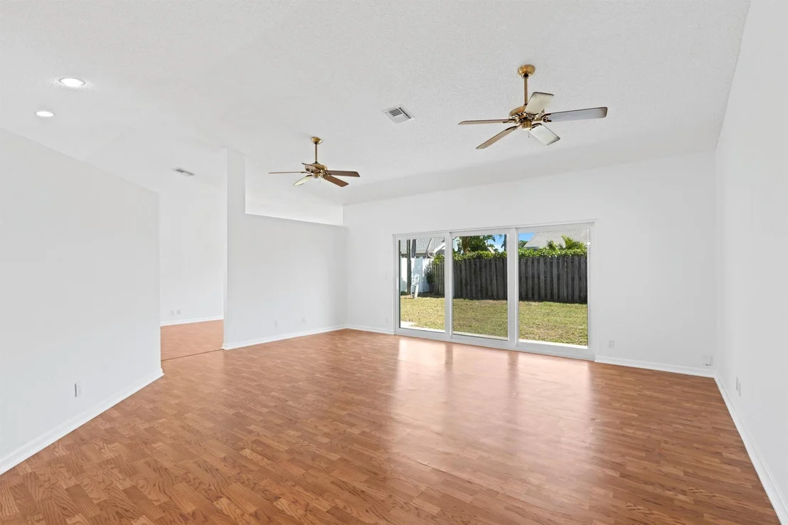 Photo of 7944 Texas Trail