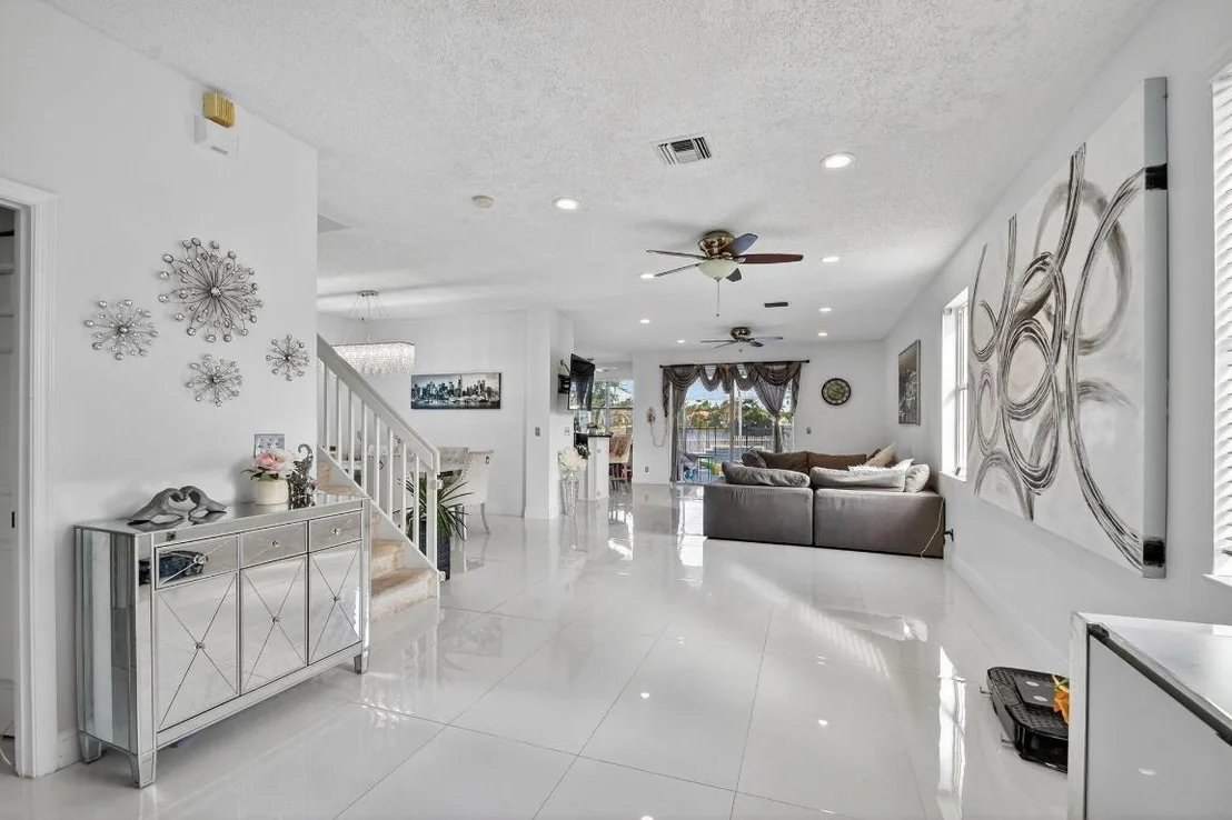 Photo of 7745 Springfield Lake Drive