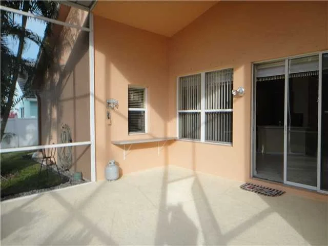 Photo of 3834 Jonathans
