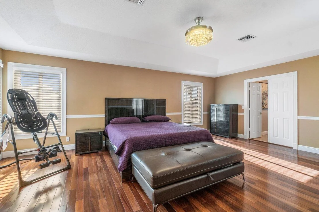Photo of 10824 La Salinas Circle